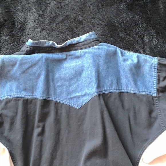 Western Style Button Down - Picture 4 of 4